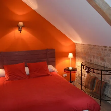 Les Chaufourniers/l'etable בית נופש