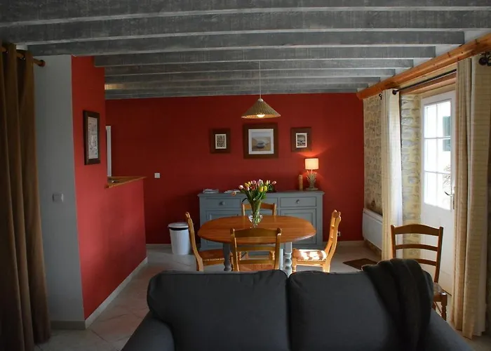 Les Chaufourniers/l'etable Feriehus *